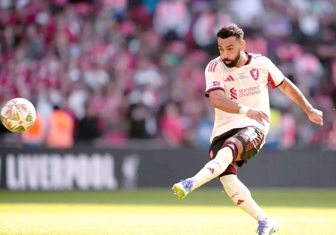 kaiyun-社区盾倒计时，利物浦关键时刻回应争议，细节引发关注，更衣室稳定，轮换策略成焦点的简单介绍