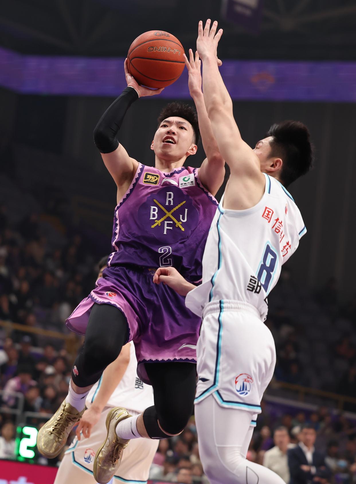 kaiyunapp-包含赛前CBA常规赛焦点战，萨克拉门托国王刷新队史纪录，更衣室稳定，训练强度明显提升的词条