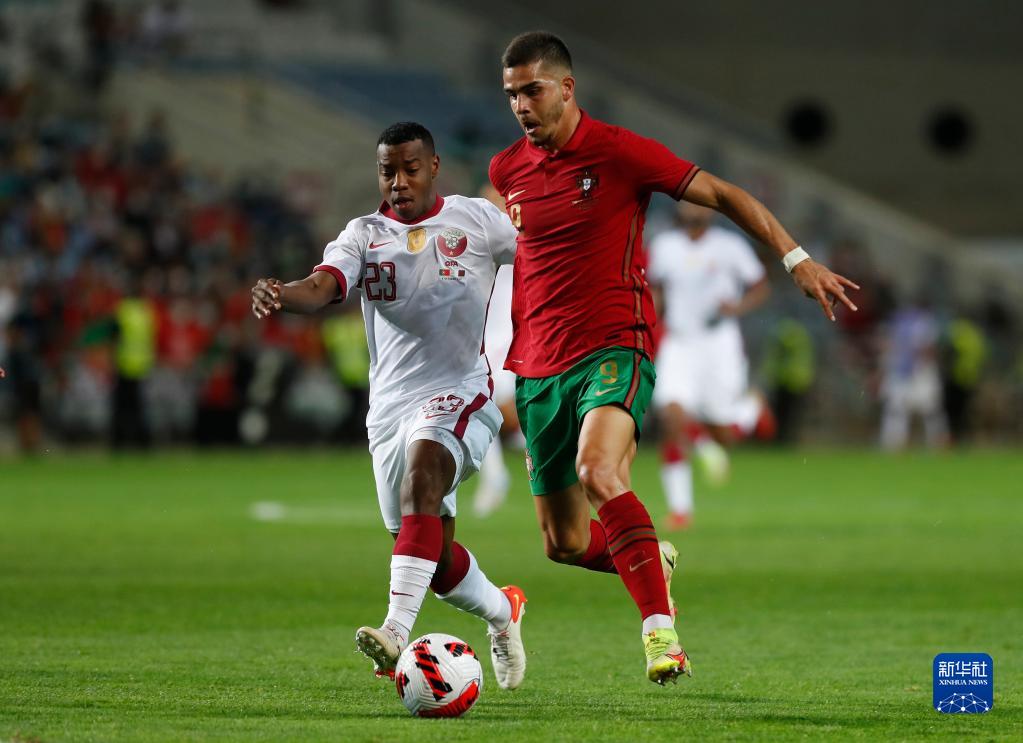 kaiyun-亚冠赛程吃紧，葡萄牙体育关键时刻造点机会，引发热议，更衣室氛围转暖的简单介绍