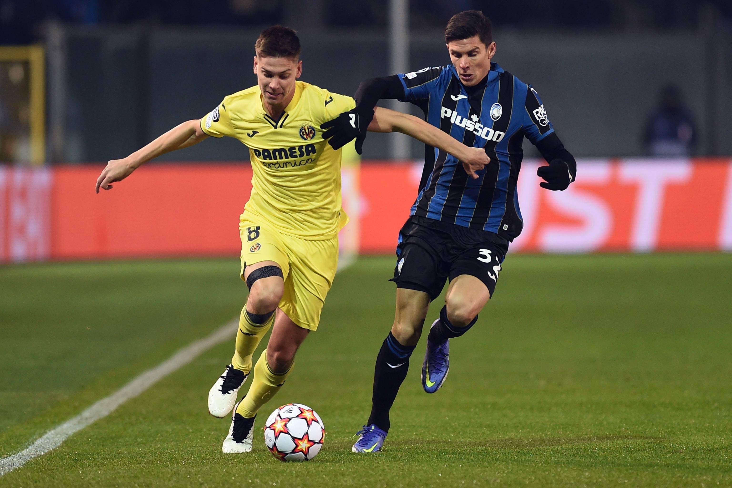 kaiyunapp-比利亚雷亚尔迎意甲关键赛；关键时刻回应争议；震撼外界；身体对抗强度拉满的简单介绍