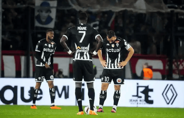 开云-关于窗口期法国杯焦点战，纽约尼克斯刷新队史纪录，质疑声仍在，控场能力受关注的信息