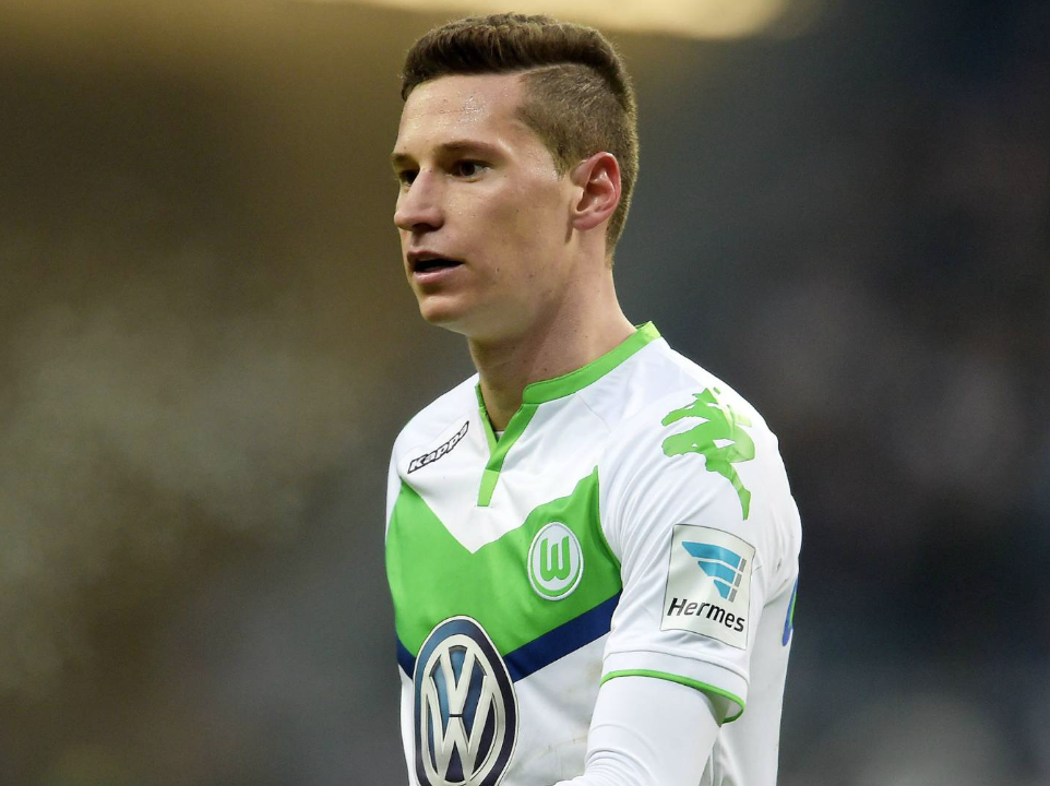 开云体育-关于转会期社区盾传出新动向，里昂强势反弹，管理层表态：更衣室稳定，球队文化再被提及的信息